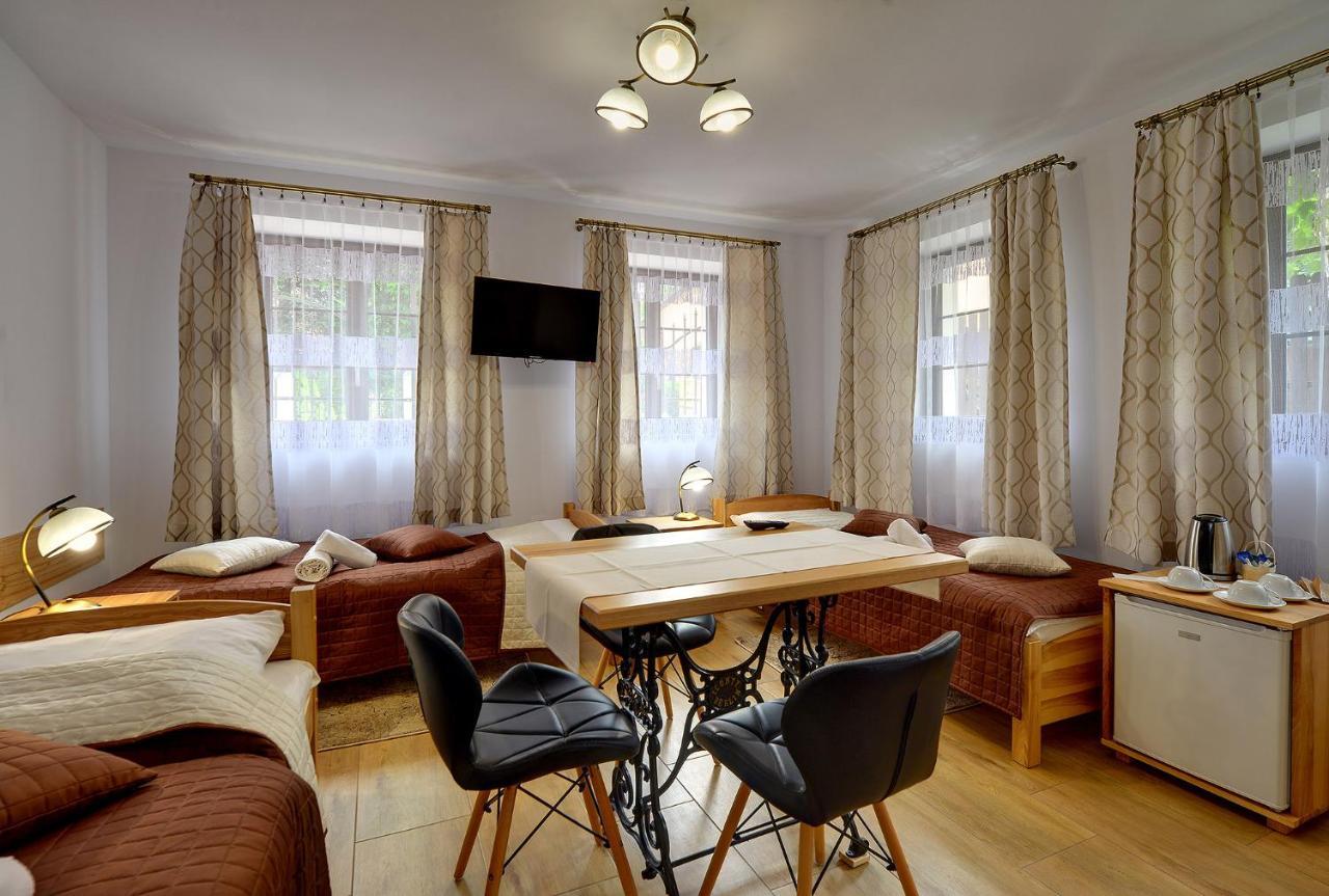 Dom Krawca - Pod Chojnikiem Jelenia Góra Exterior foto