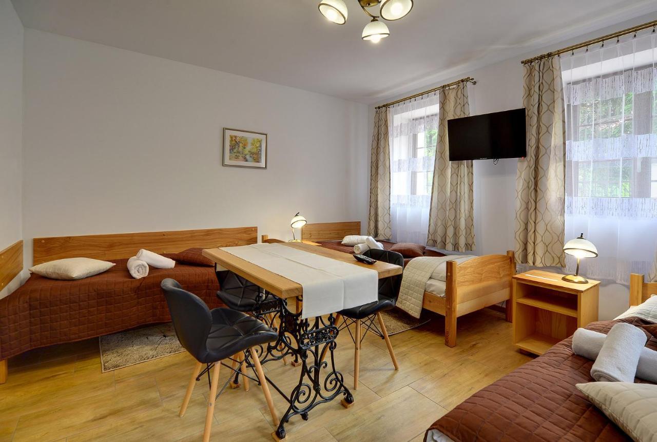 Dom Krawca - Pod Chojnikiem Jelenia Góra Exterior foto