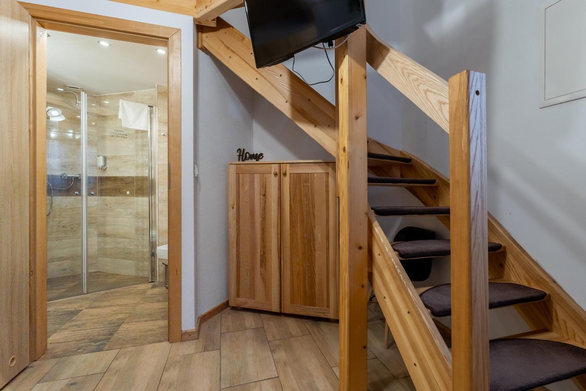 Dom Krawca - Pod Chojnikiem Jelenia Góra Exterior foto