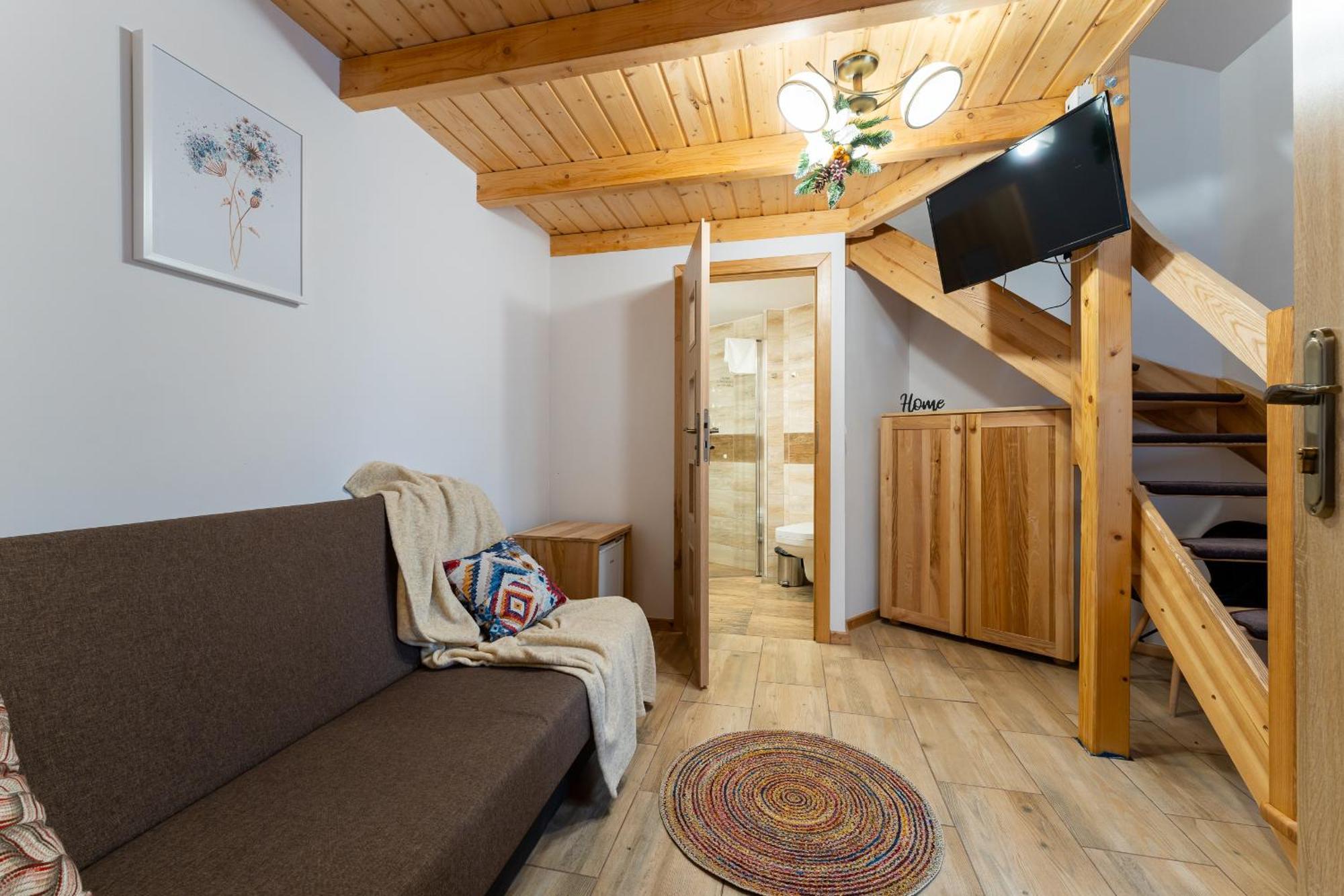 Dom Krawca - Pod Chojnikiem Jelenia Góra Exterior foto