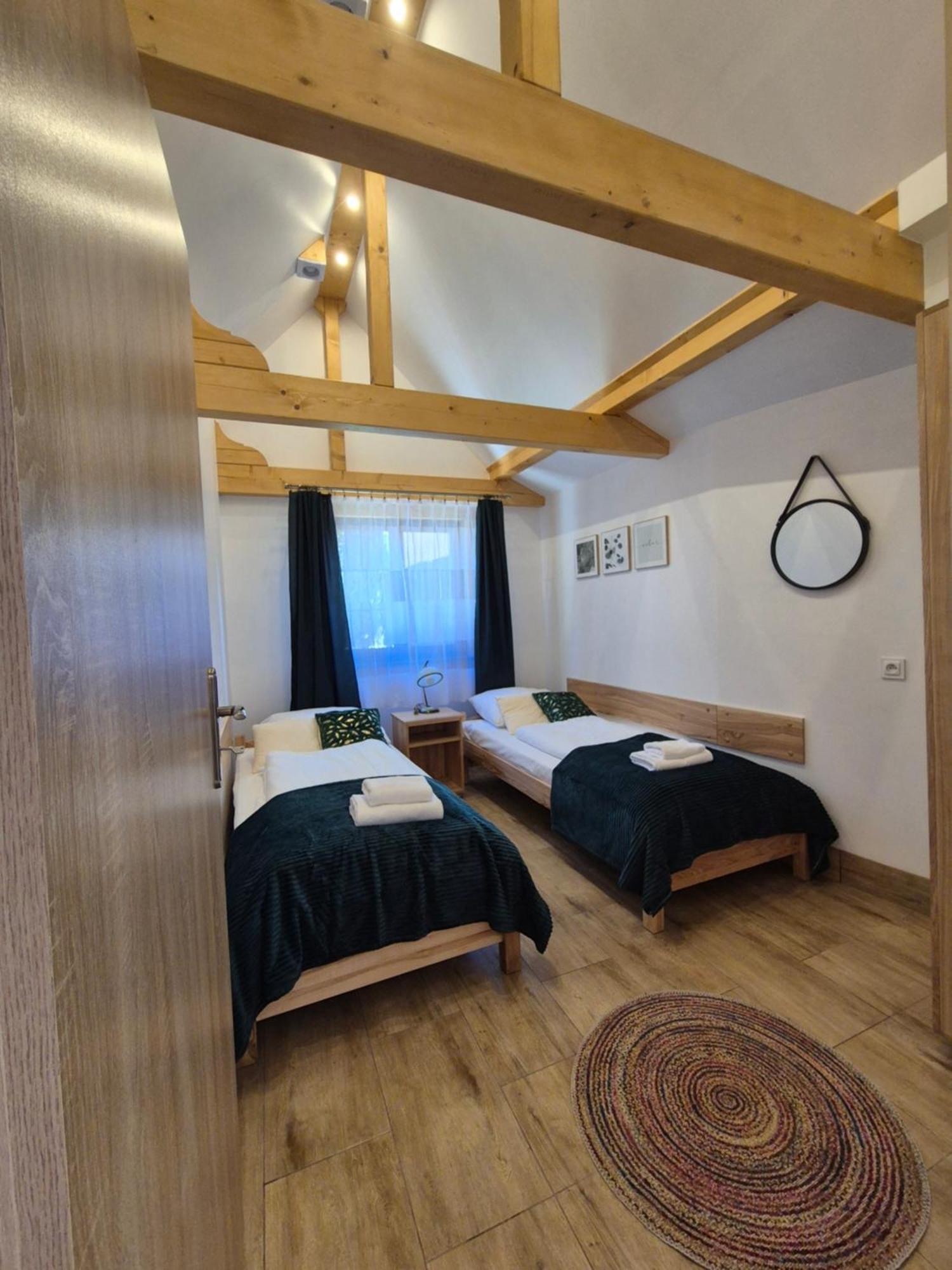 Dom Krawca - Pod Chojnikiem Jelenia Góra Exterior foto